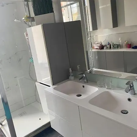 Charmante Maison Au Calme Colombes (Hauts-de-Seine)